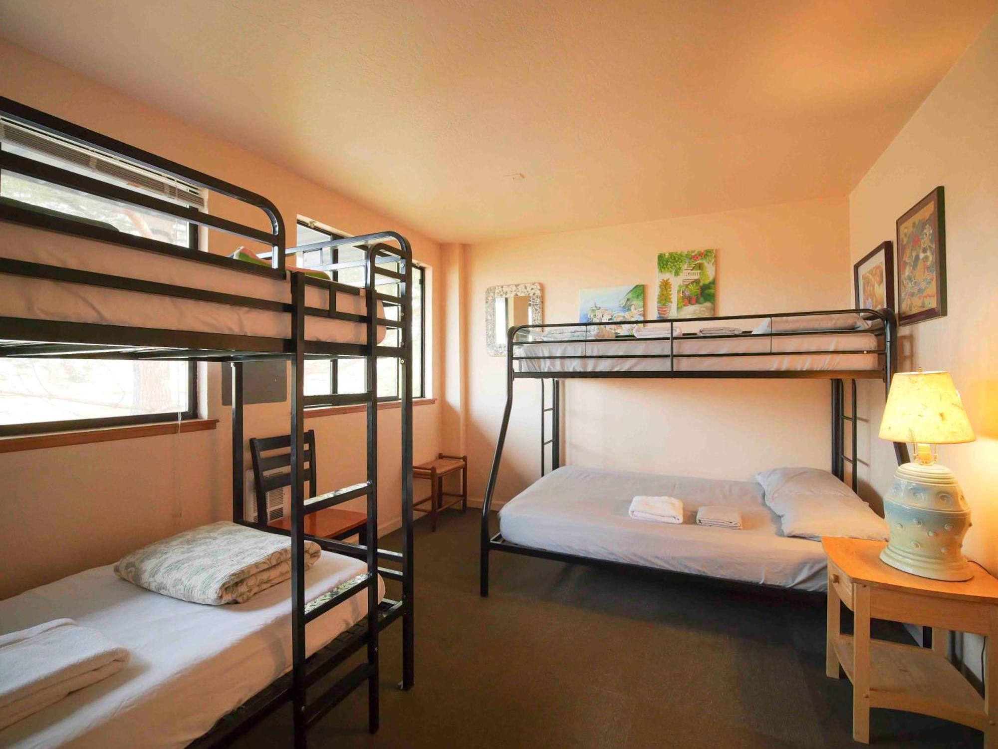 Ashland Commons Hostel Esterno foto