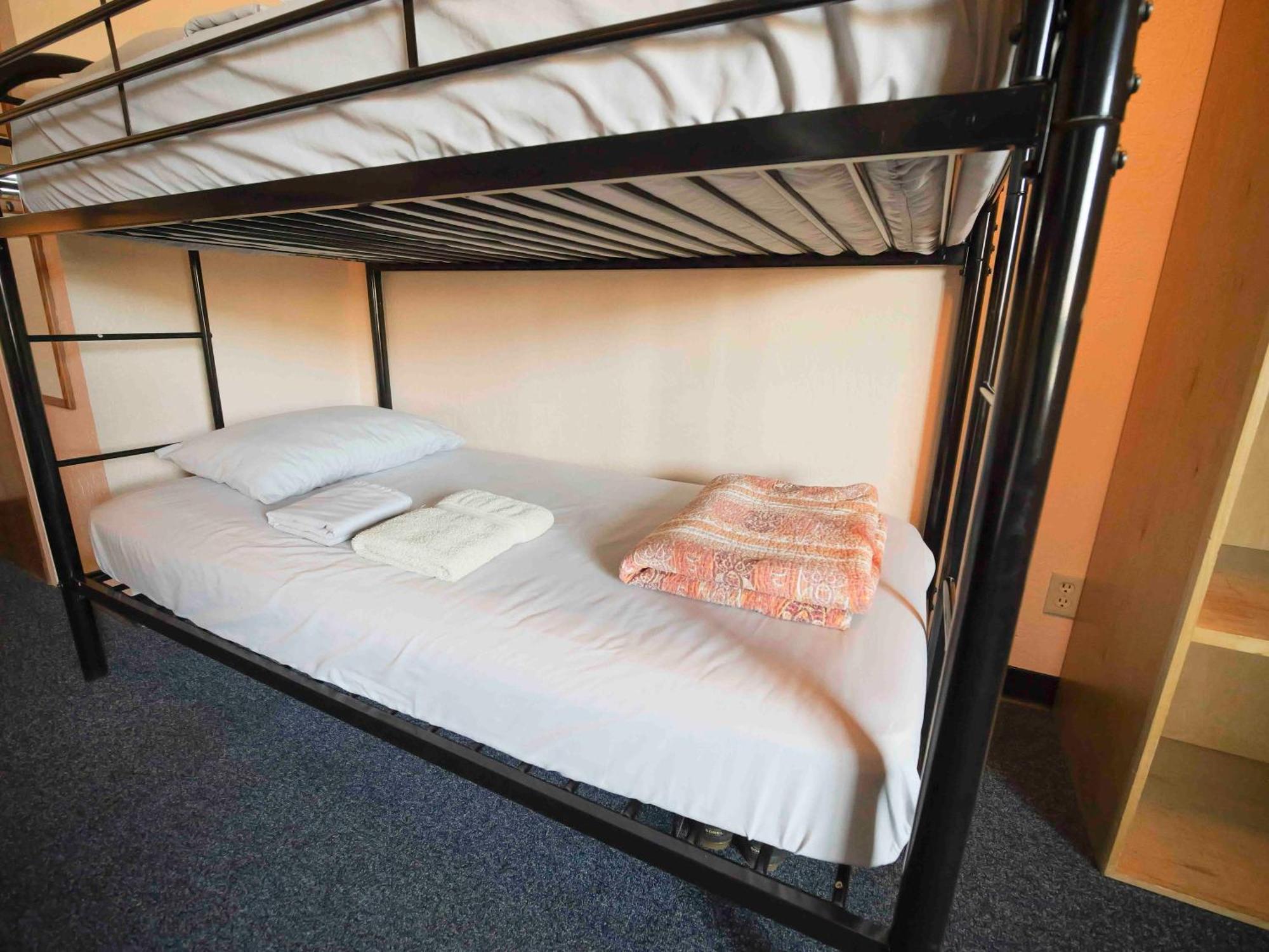 Ashland Commons Hostel Esterno foto