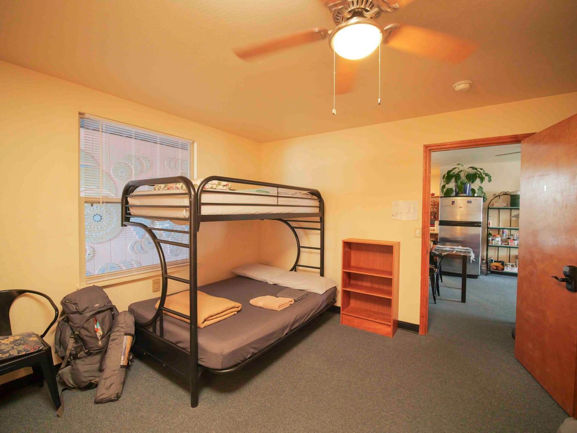 Ashland Commons Hostel Esterno foto