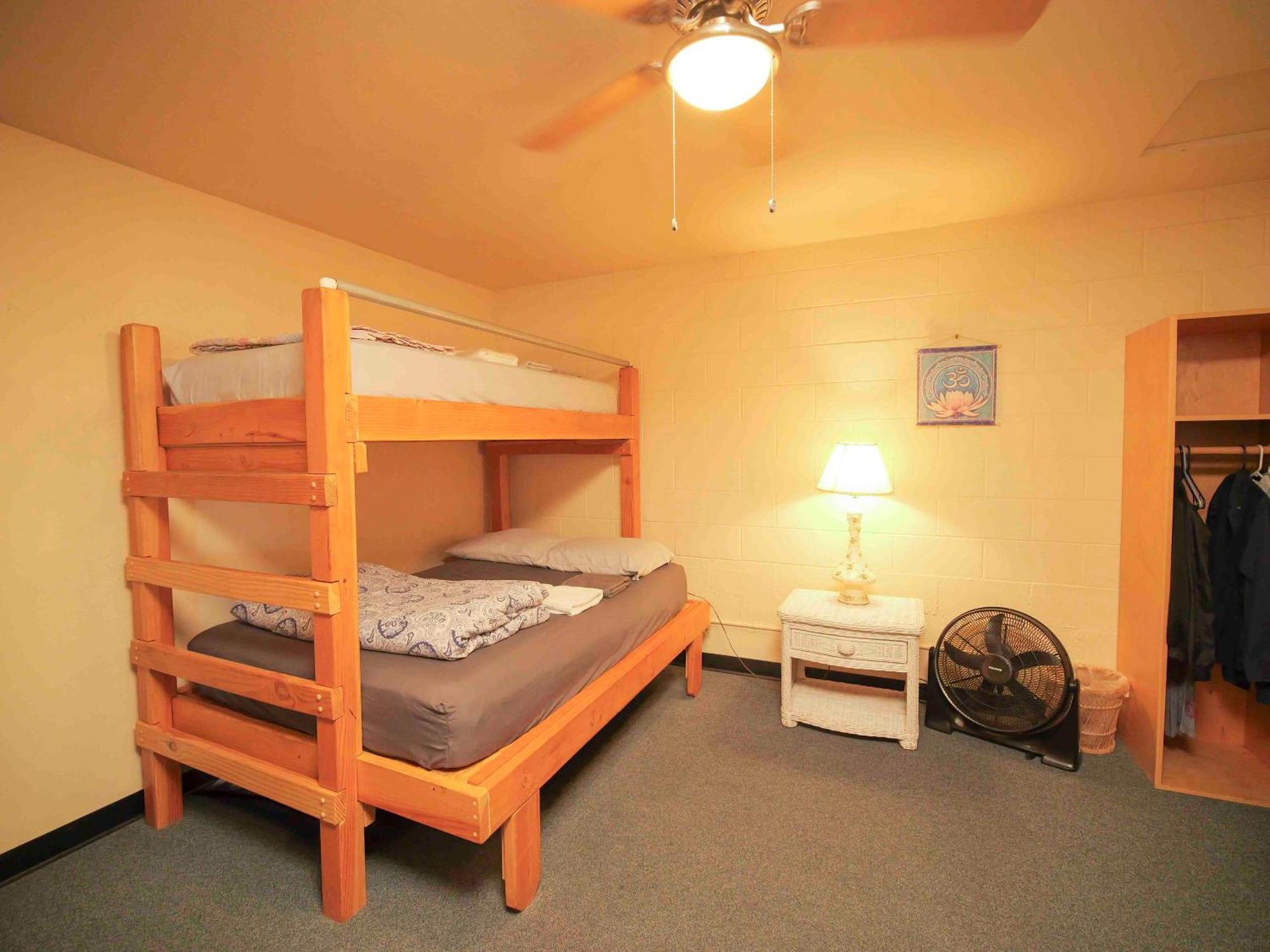 Ashland Commons Hostel Esterno foto