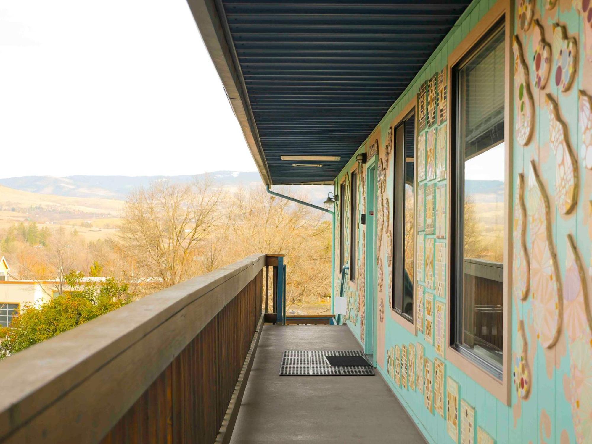 Ashland Commons Hostel Esterno foto