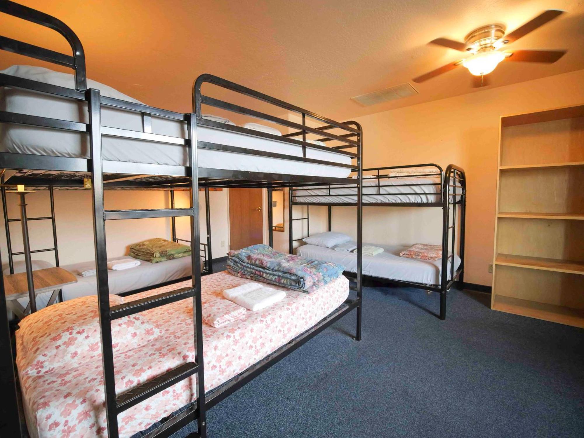 Ashland Commons Hostel Esterno foto