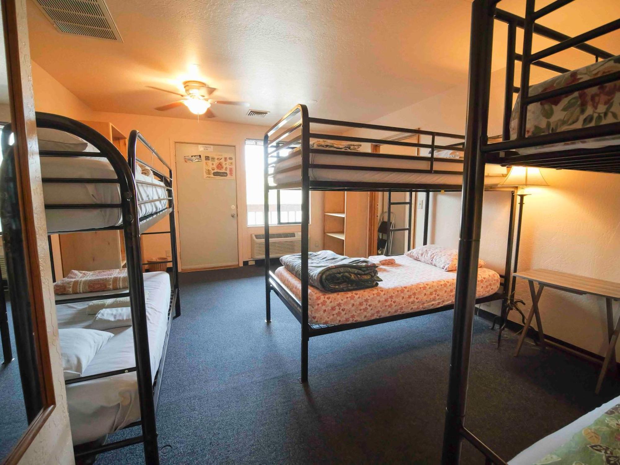 Ashland Commons Hostel Esterno foto