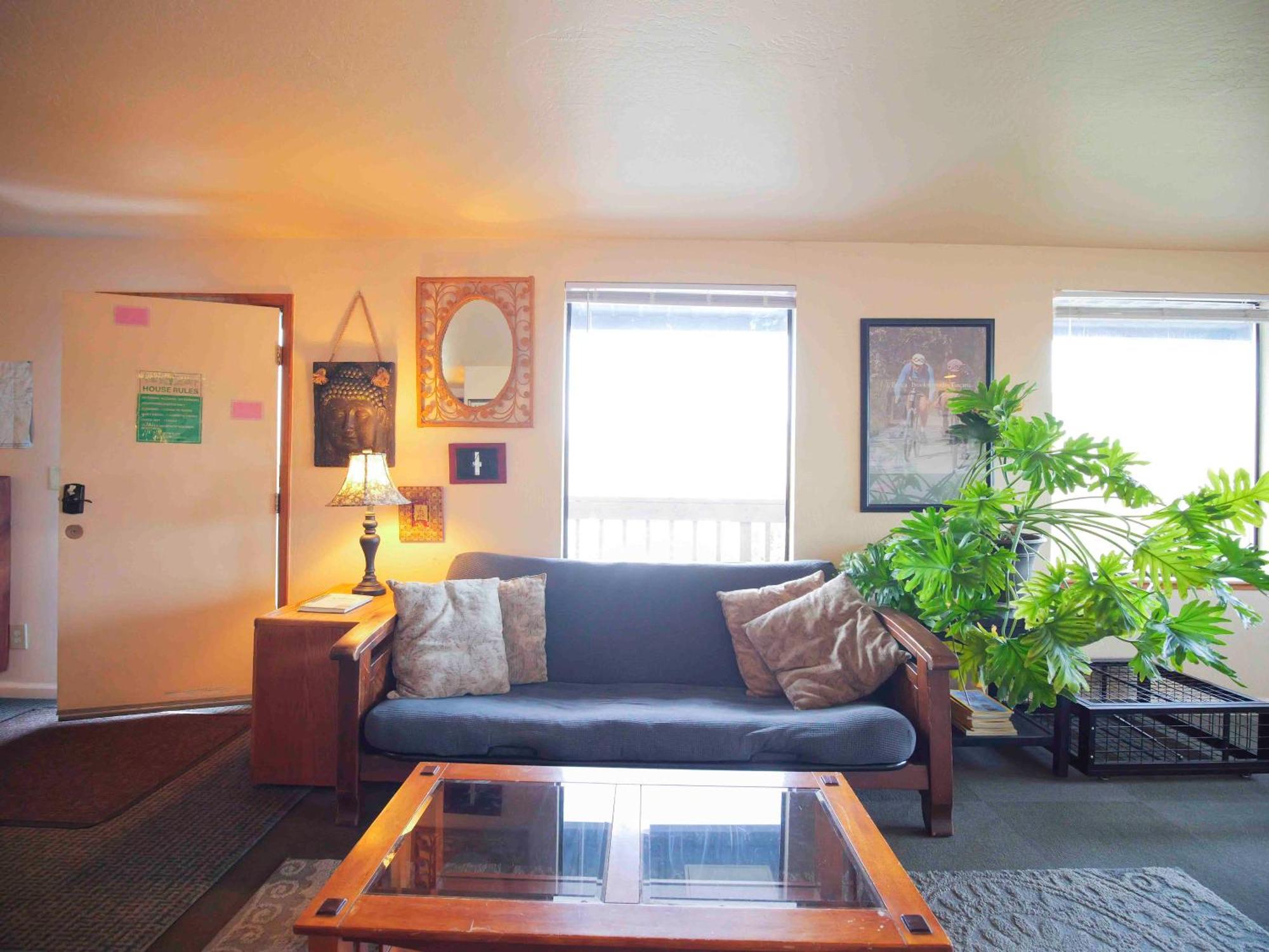 Ashland Commons Hostel Esterno foto