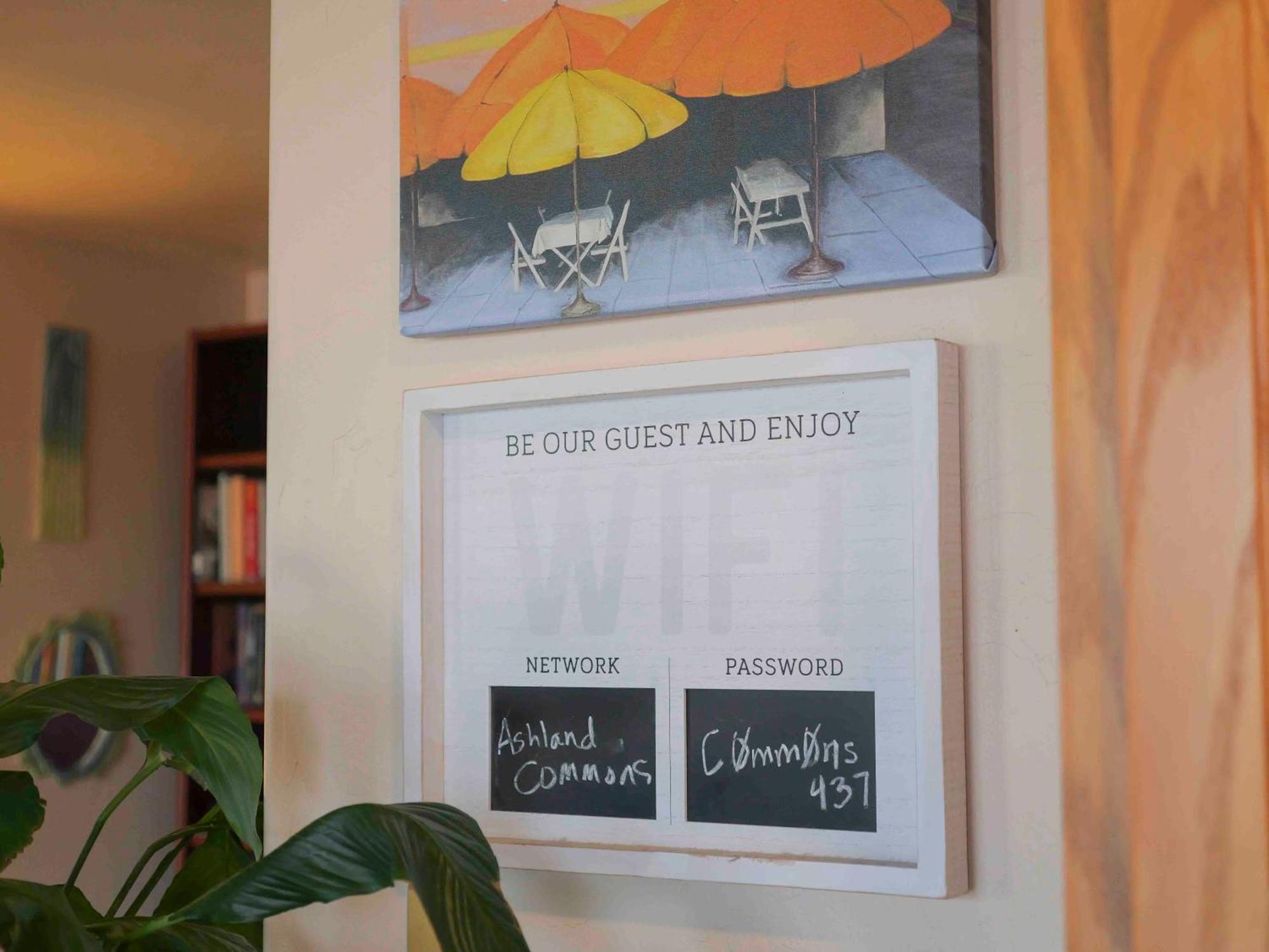 Ashland Commons Hostel Esterno foto